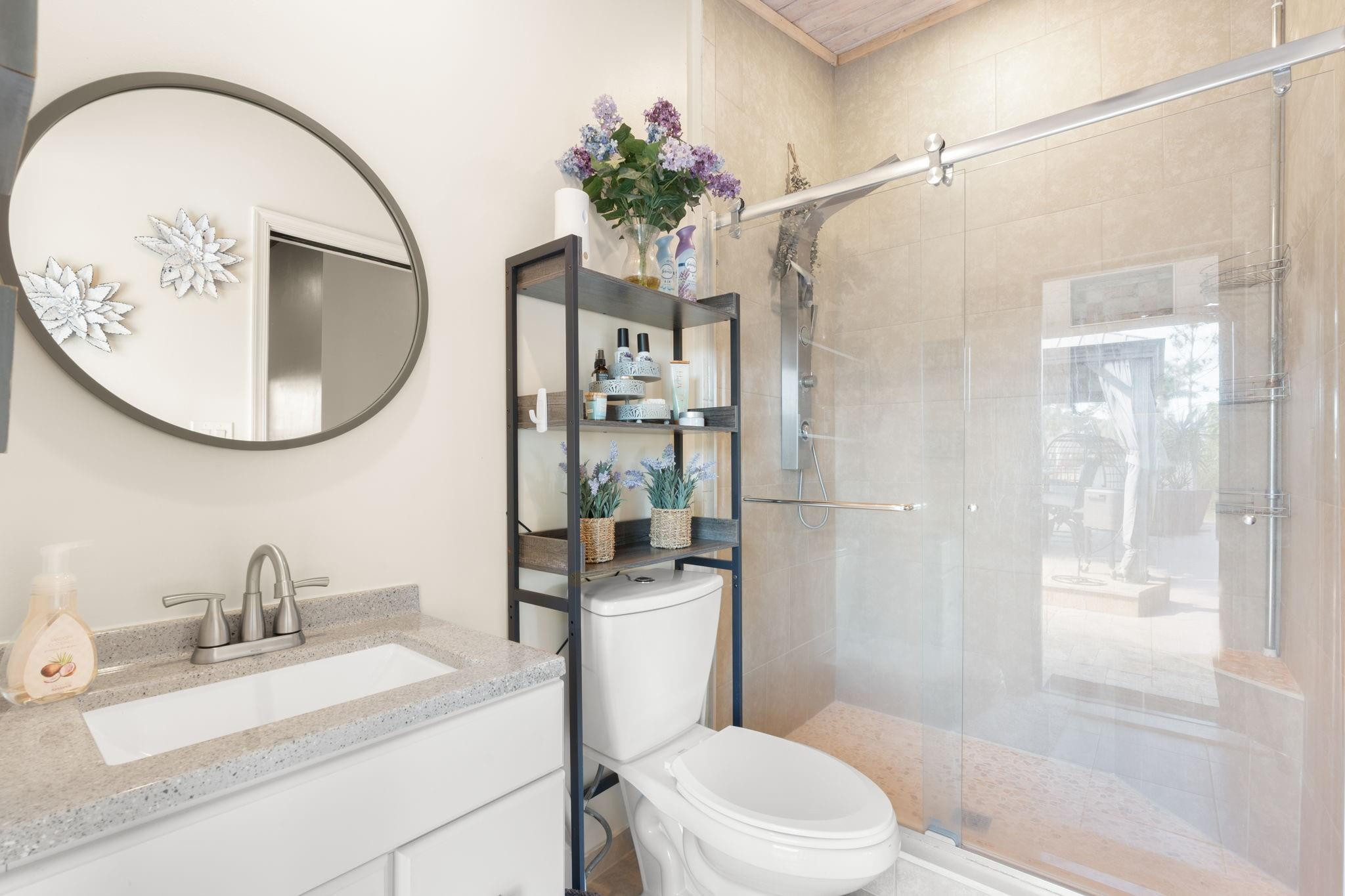 7554 Black Olive Avenue