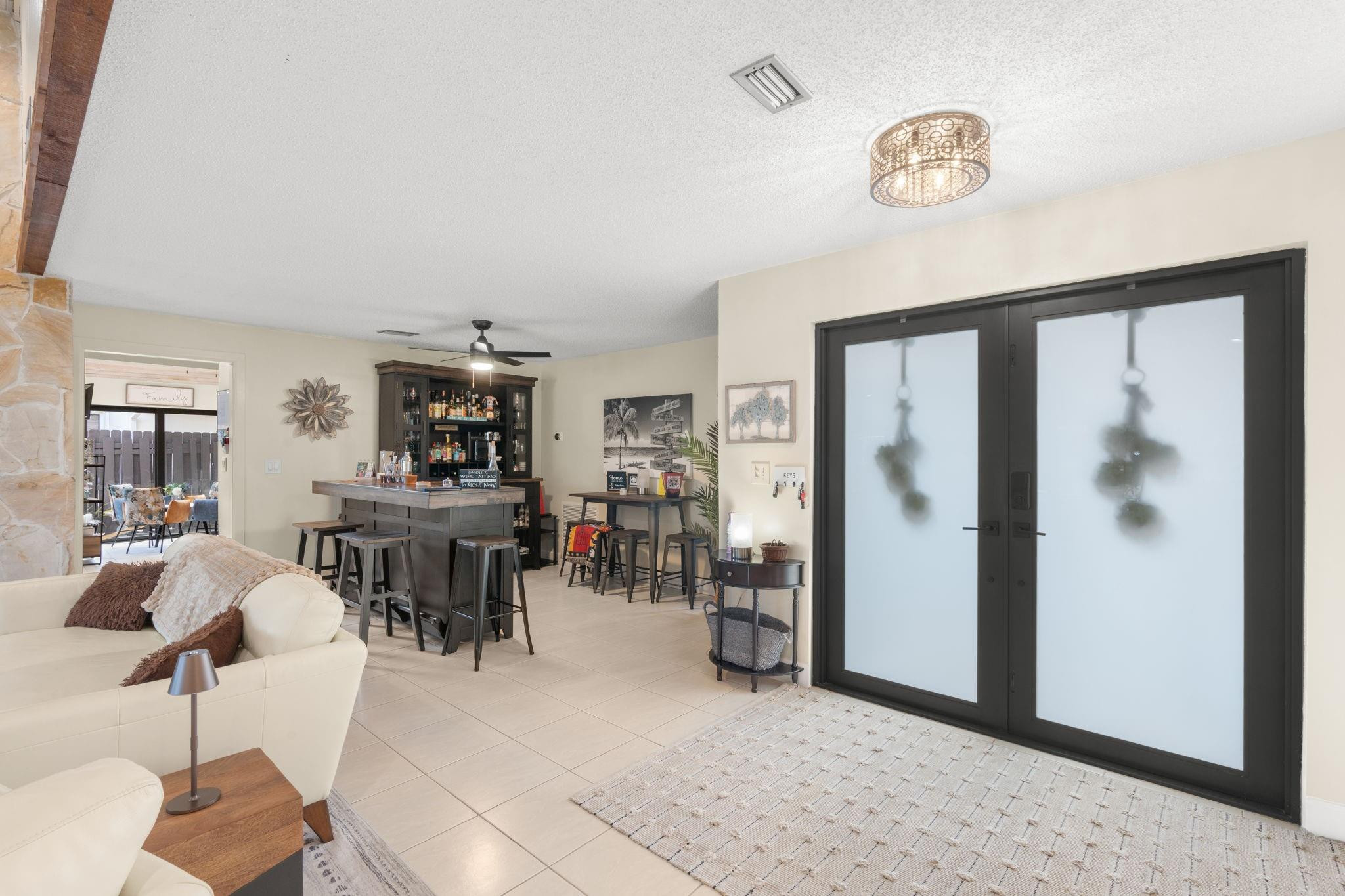 7554 Black Olive Avenue