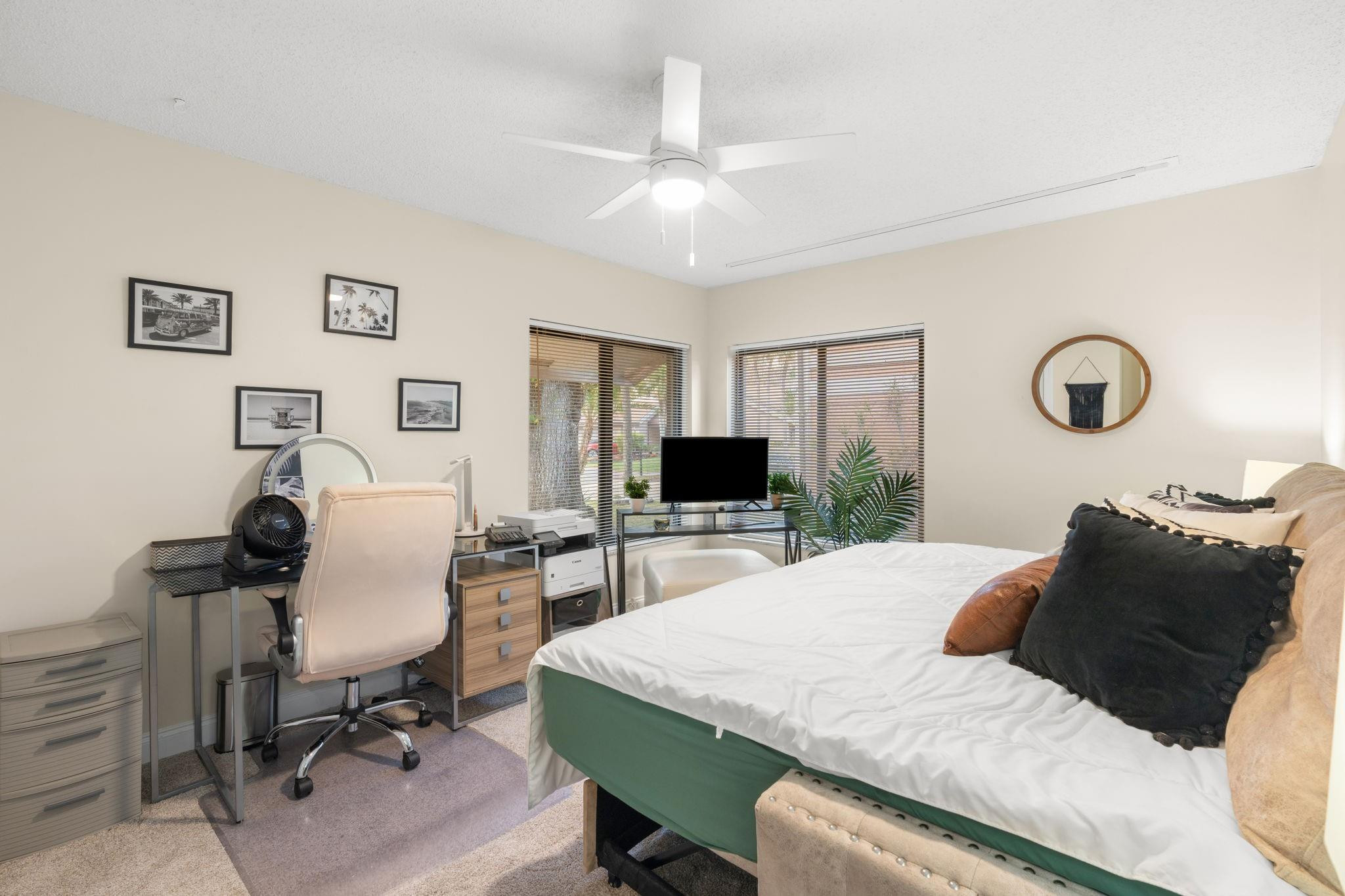 7554 Black Olive Avenue