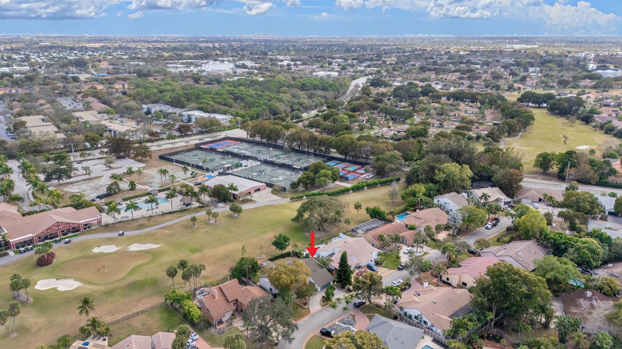 7554 Black Olive Avenue