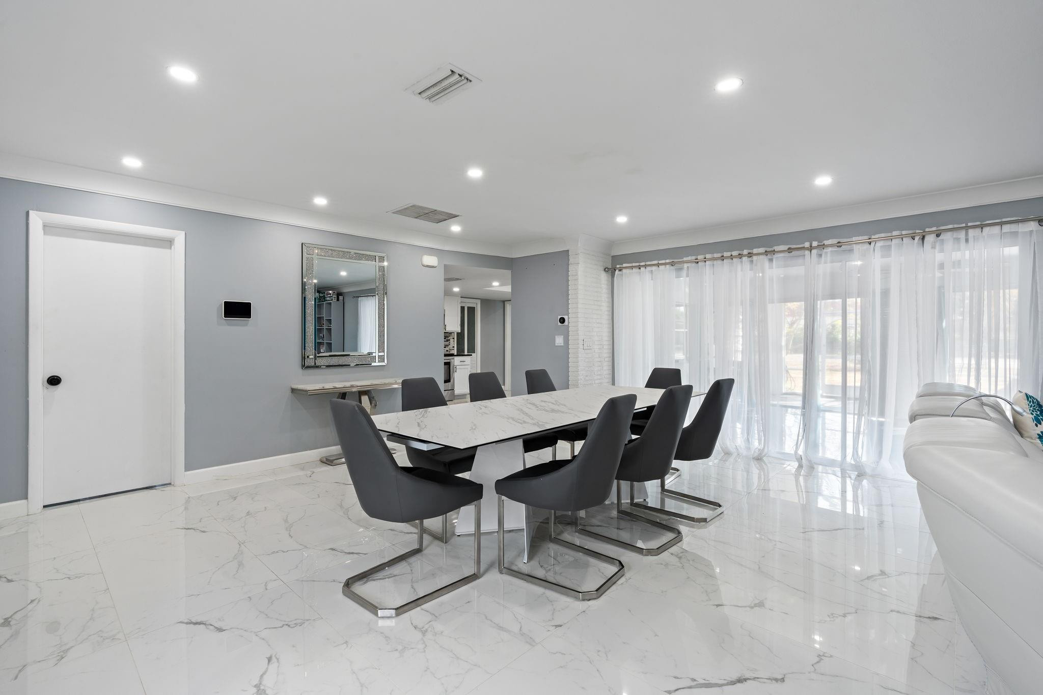 7328 Saint Andrews Road