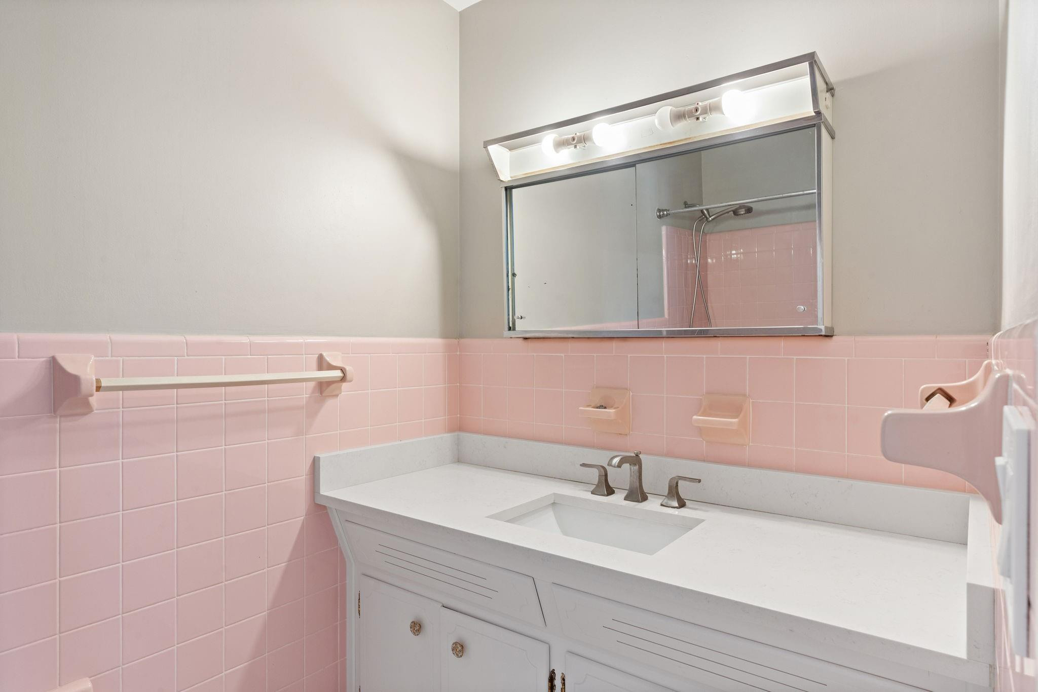 7328 Saint Andrews Road