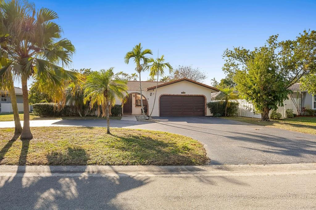 1060 NW 82nd Avenue