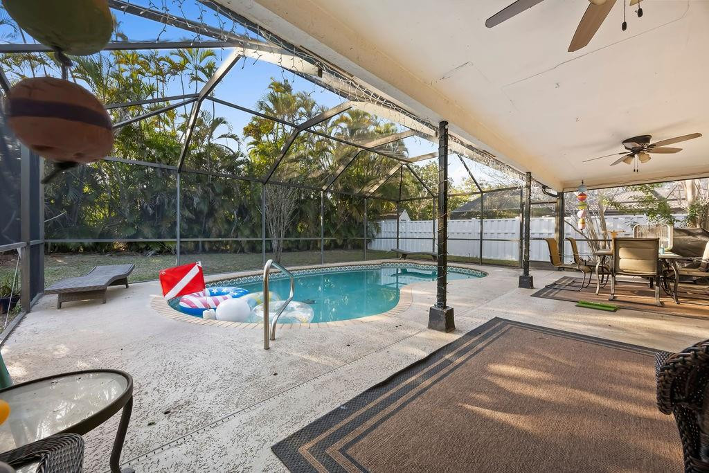 1060 NW 82nd Avenue