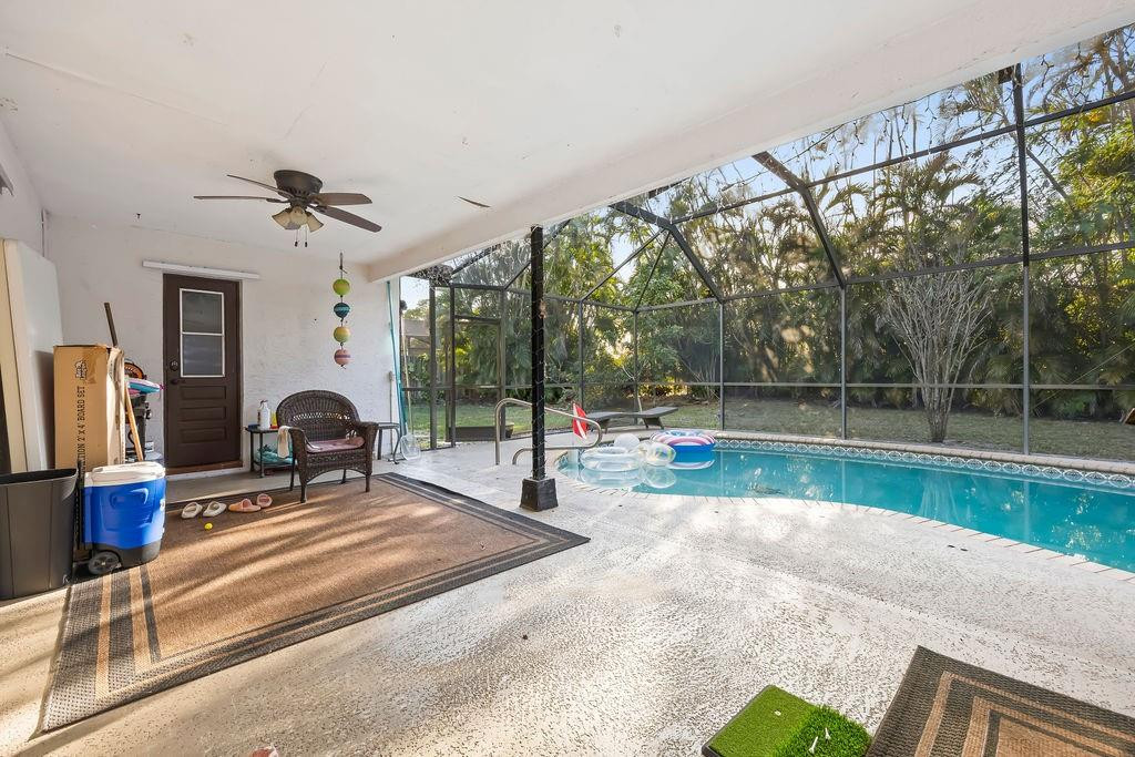 1060 NW 82nd Avenue