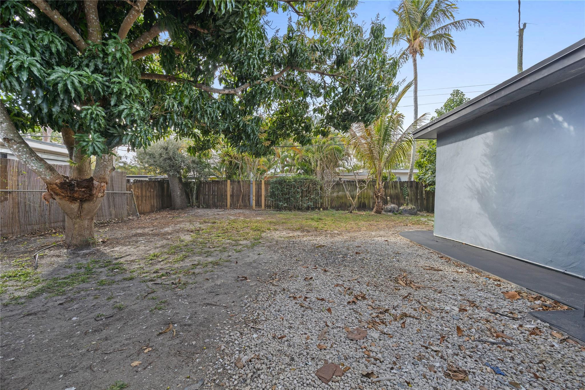 1616 SW 9th Street