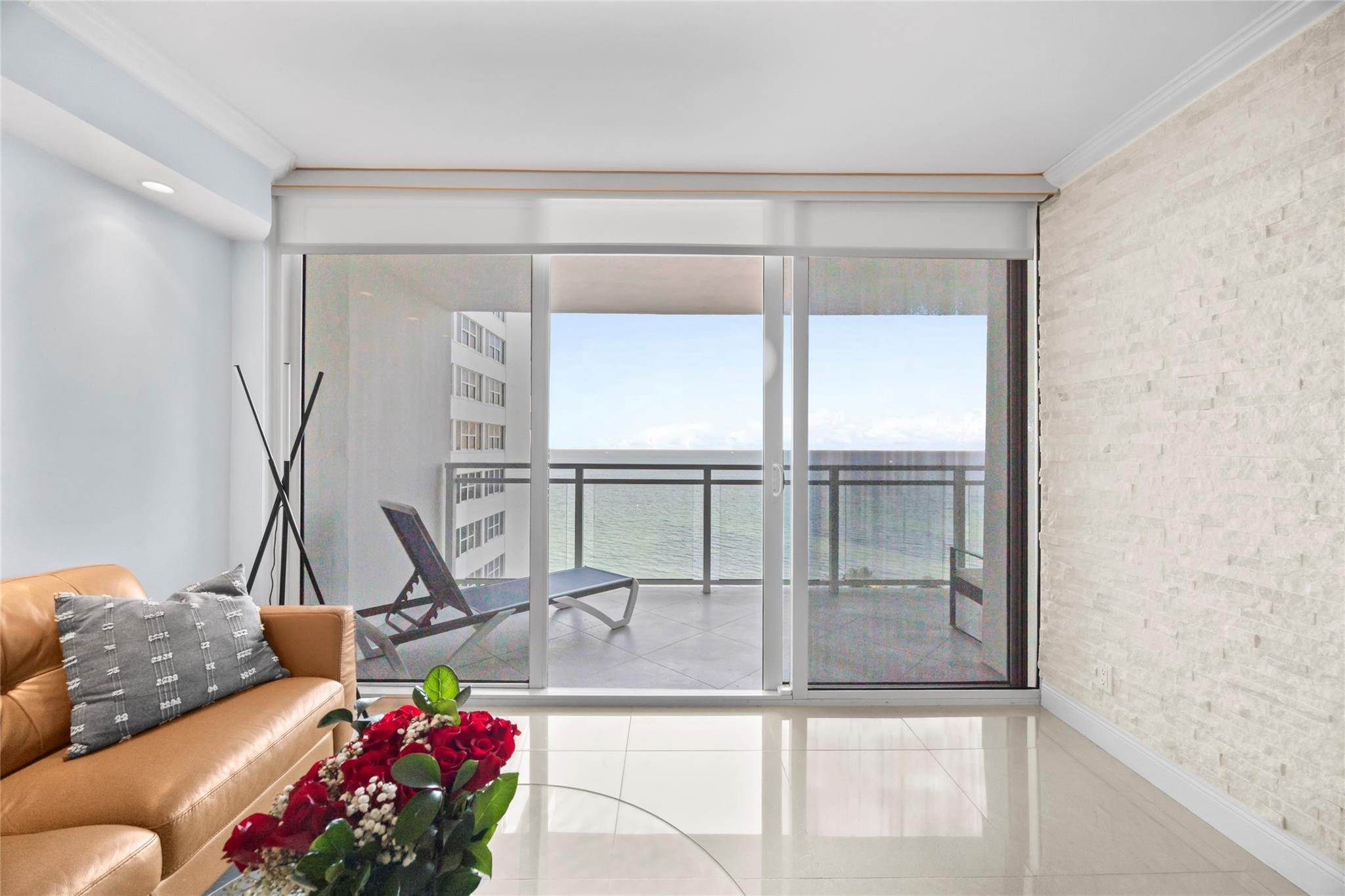 2030 S Ocean Drive 1216