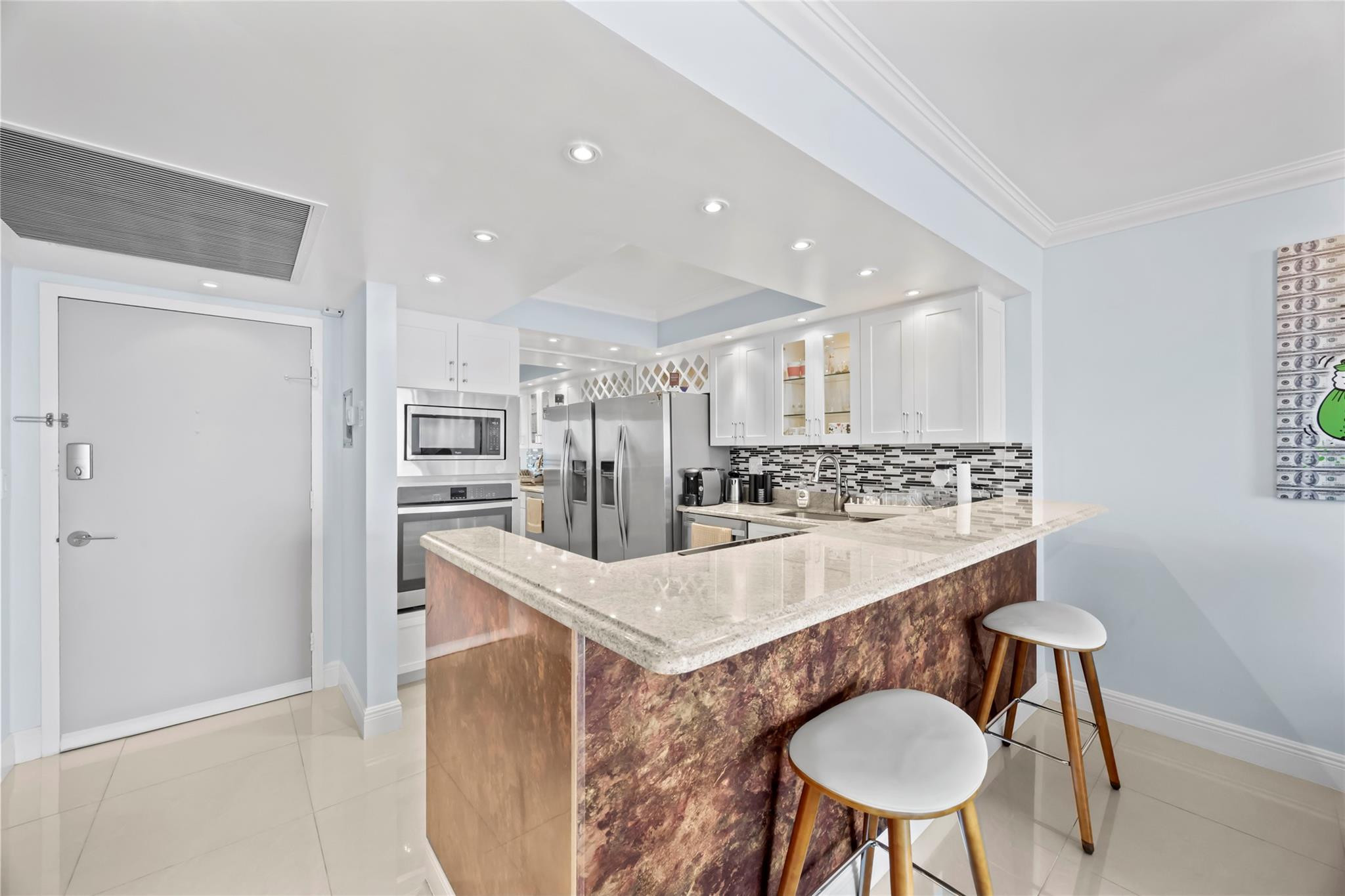 2030 S Ocean Drive 1216