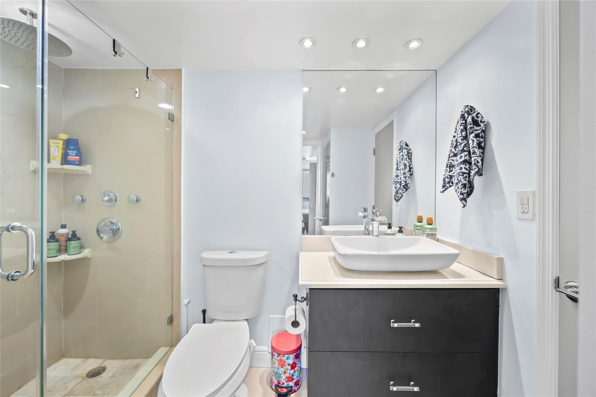 2030 S Ocean Drive 1216