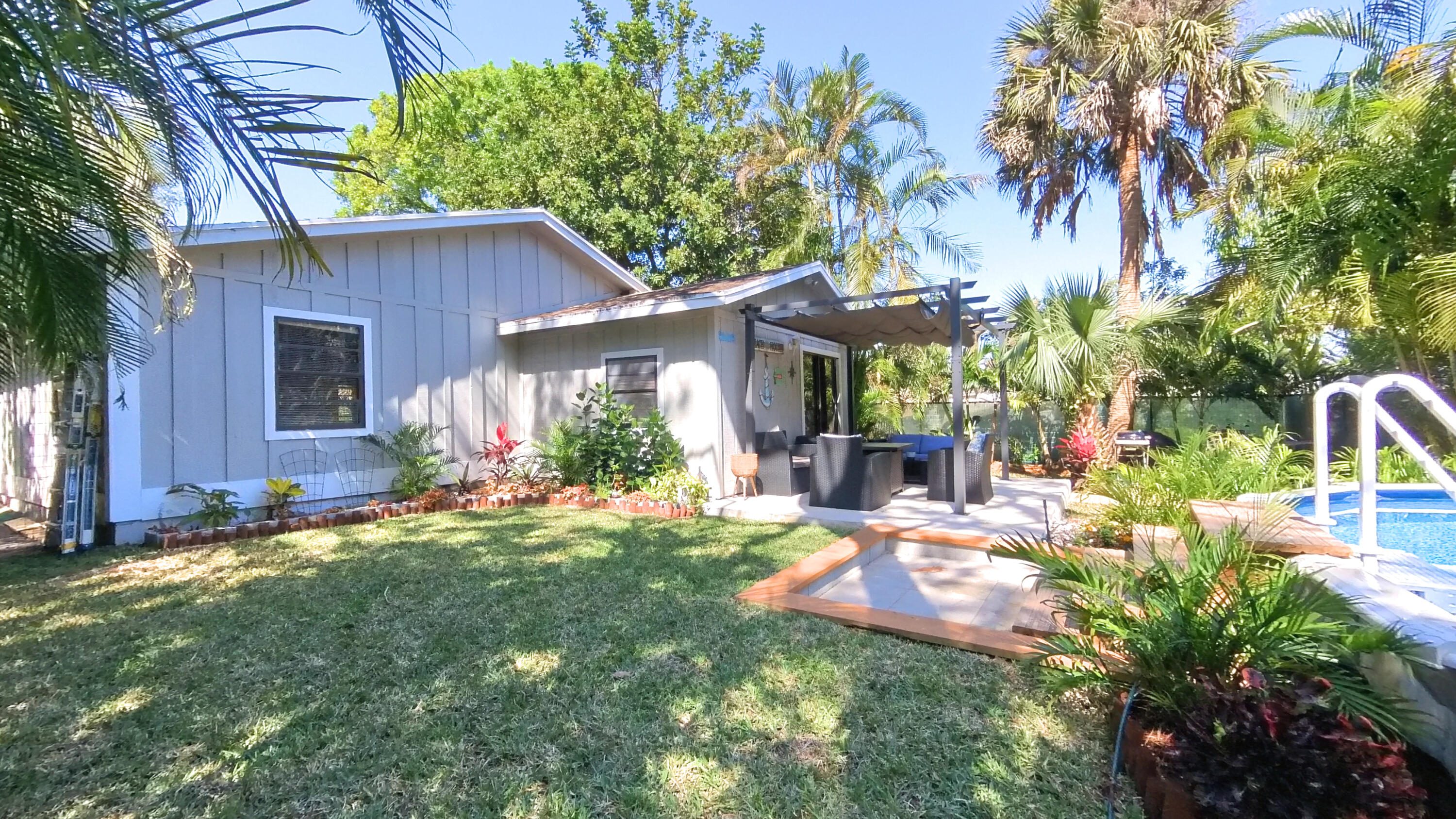 505 Pinegrove Avenue, Jupiter