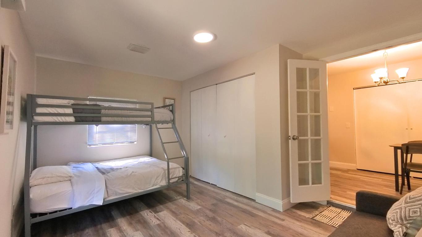 505 Pinegrove Avenue, Jupiter