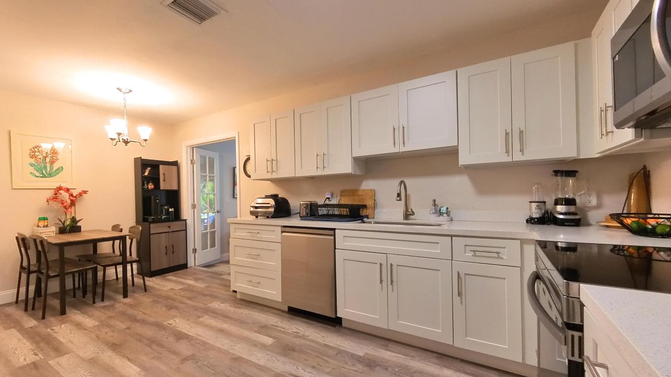 505 Pinegrove Avenue, Jupiter