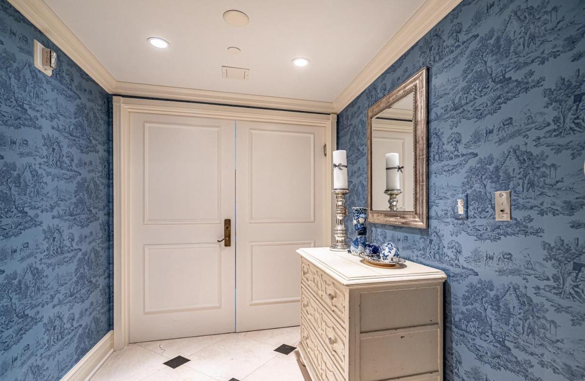 2110 N Ocean Boulevard 20d, Fort Lauderdale Unit: 20d