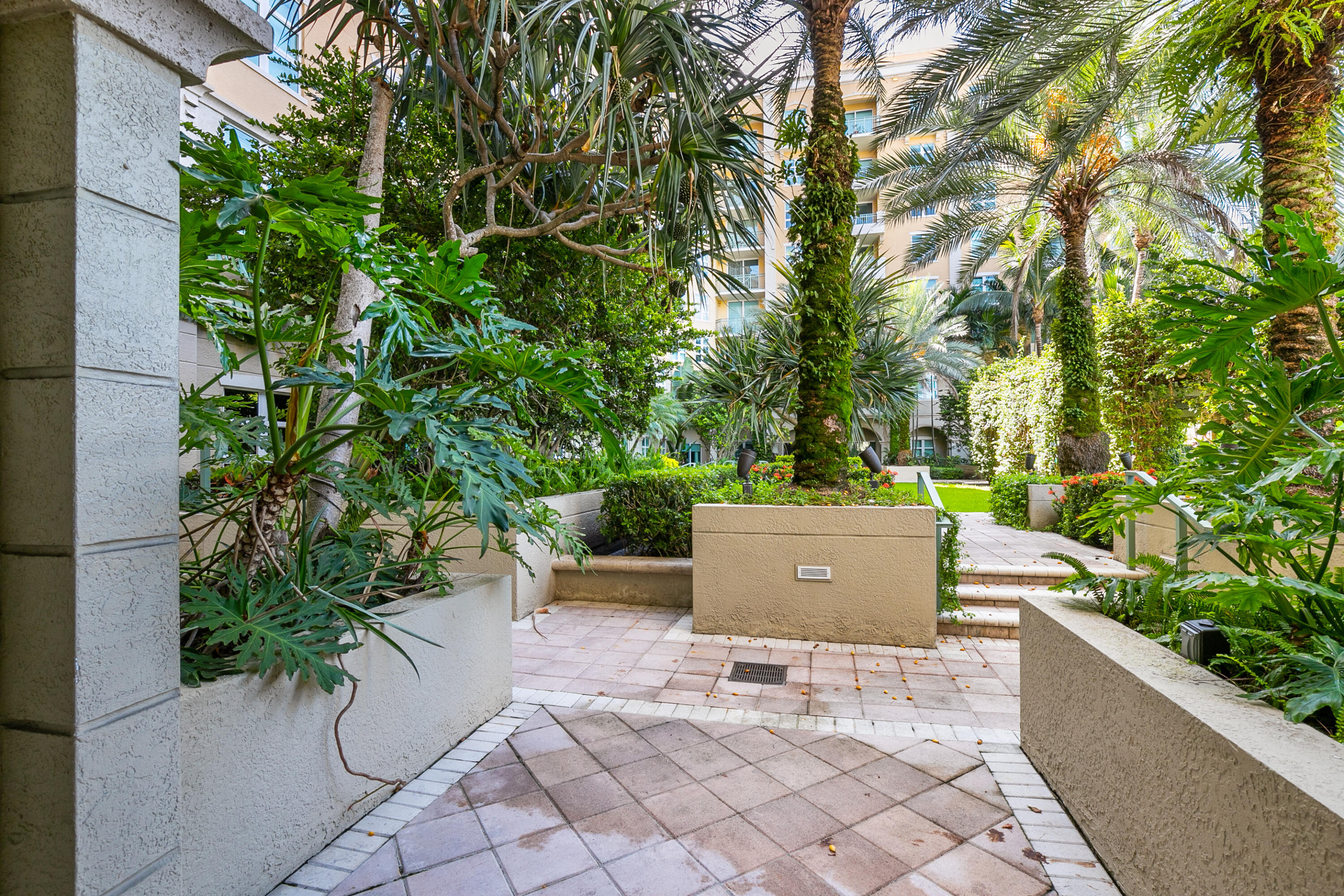 403 S Sapodilla Avenue 102, West Palm Beach Unit: 102