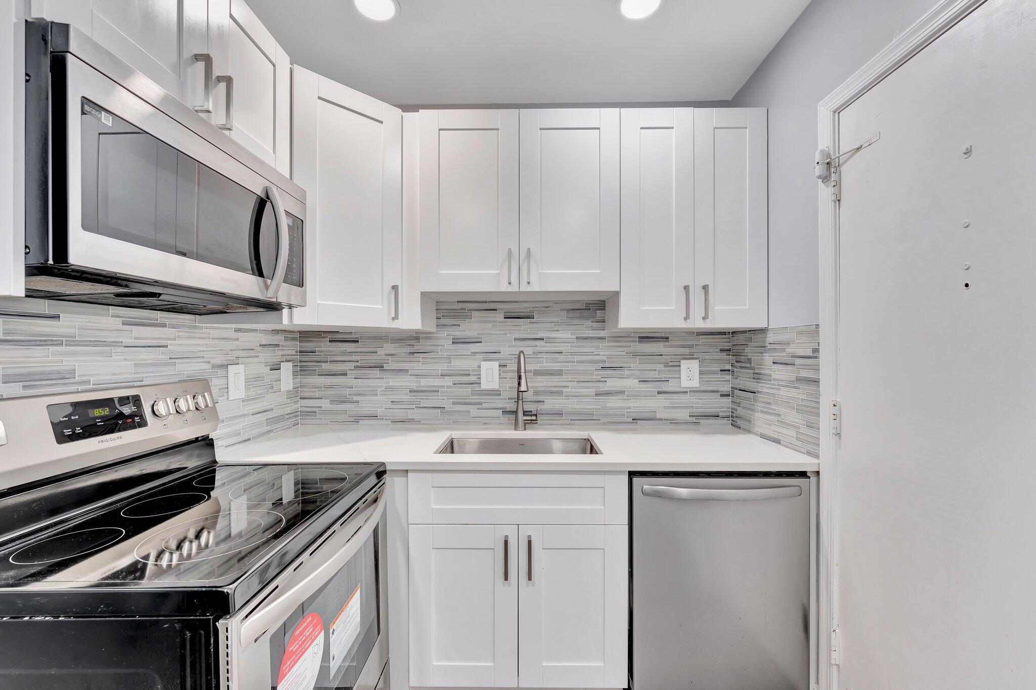 6700 NE 22nd Way 2212