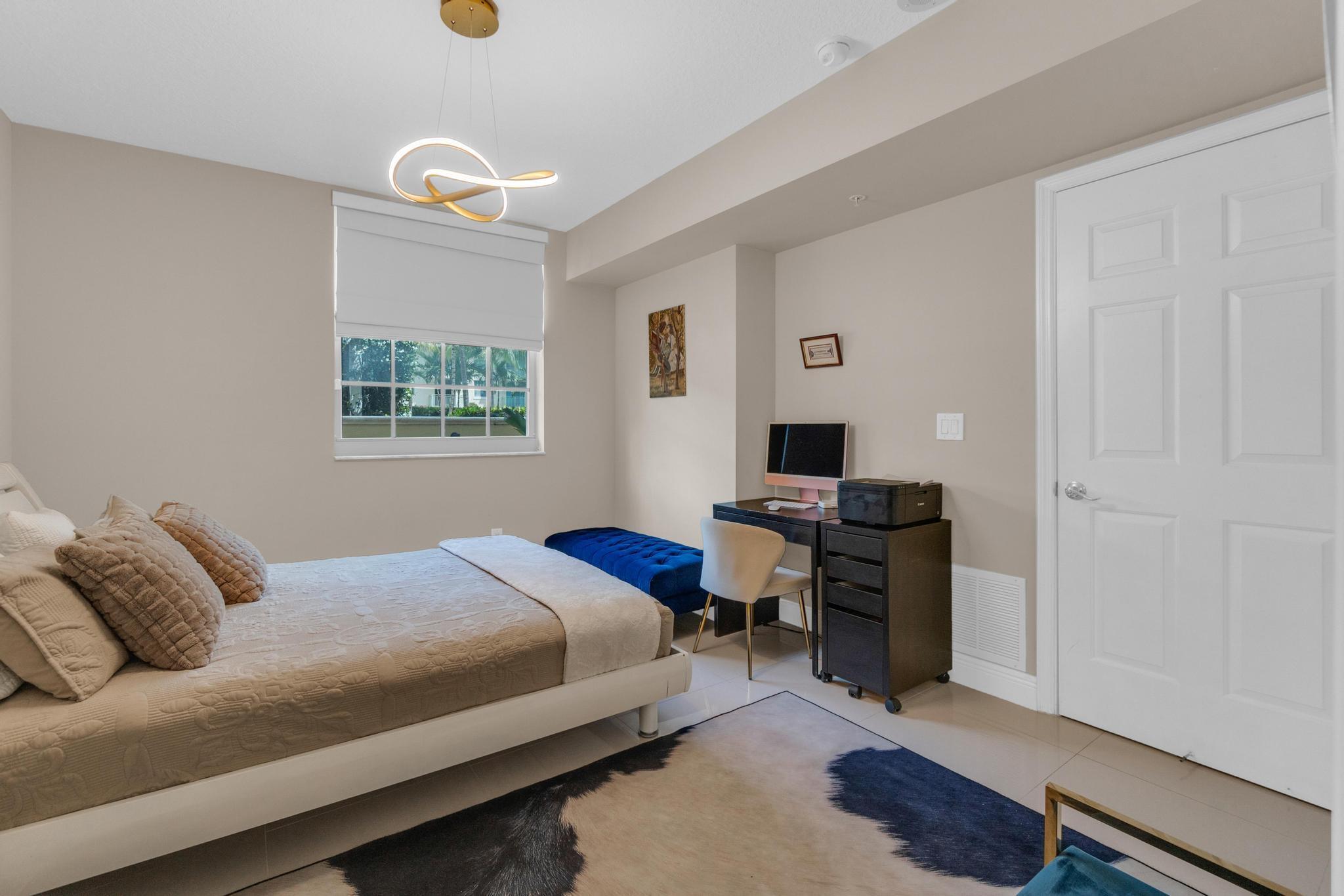 610 Clematis Street 229