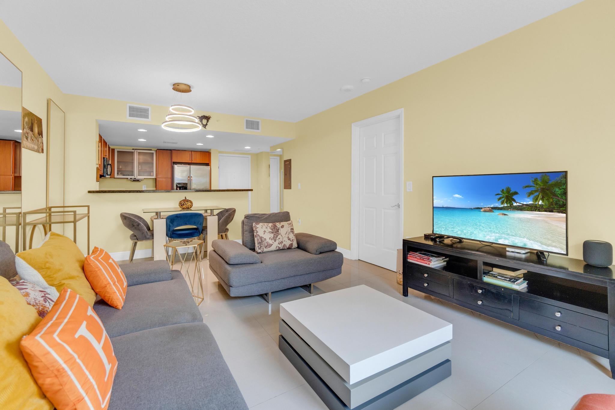 610 Clematis Street 229