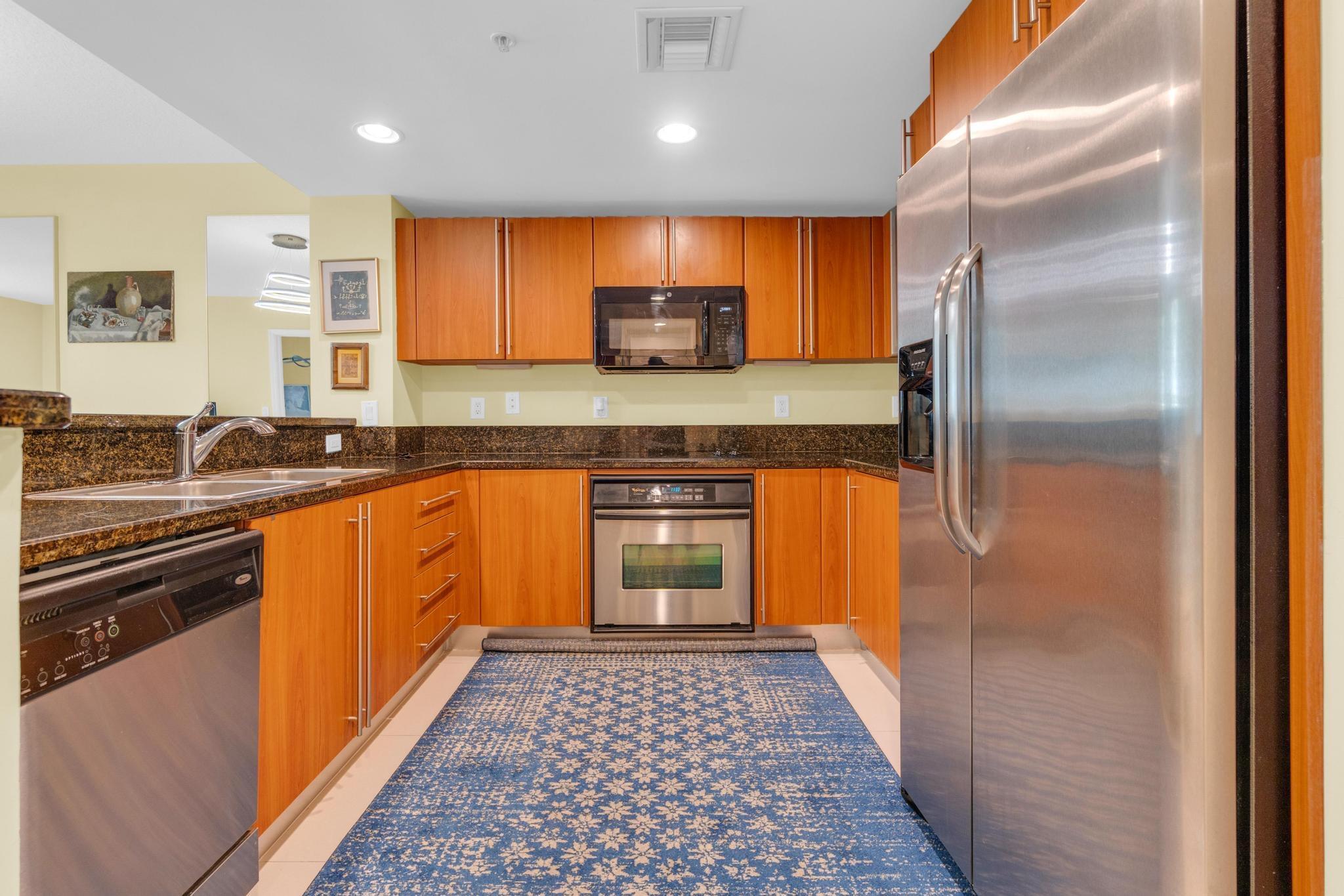 610 Clematis Street 229