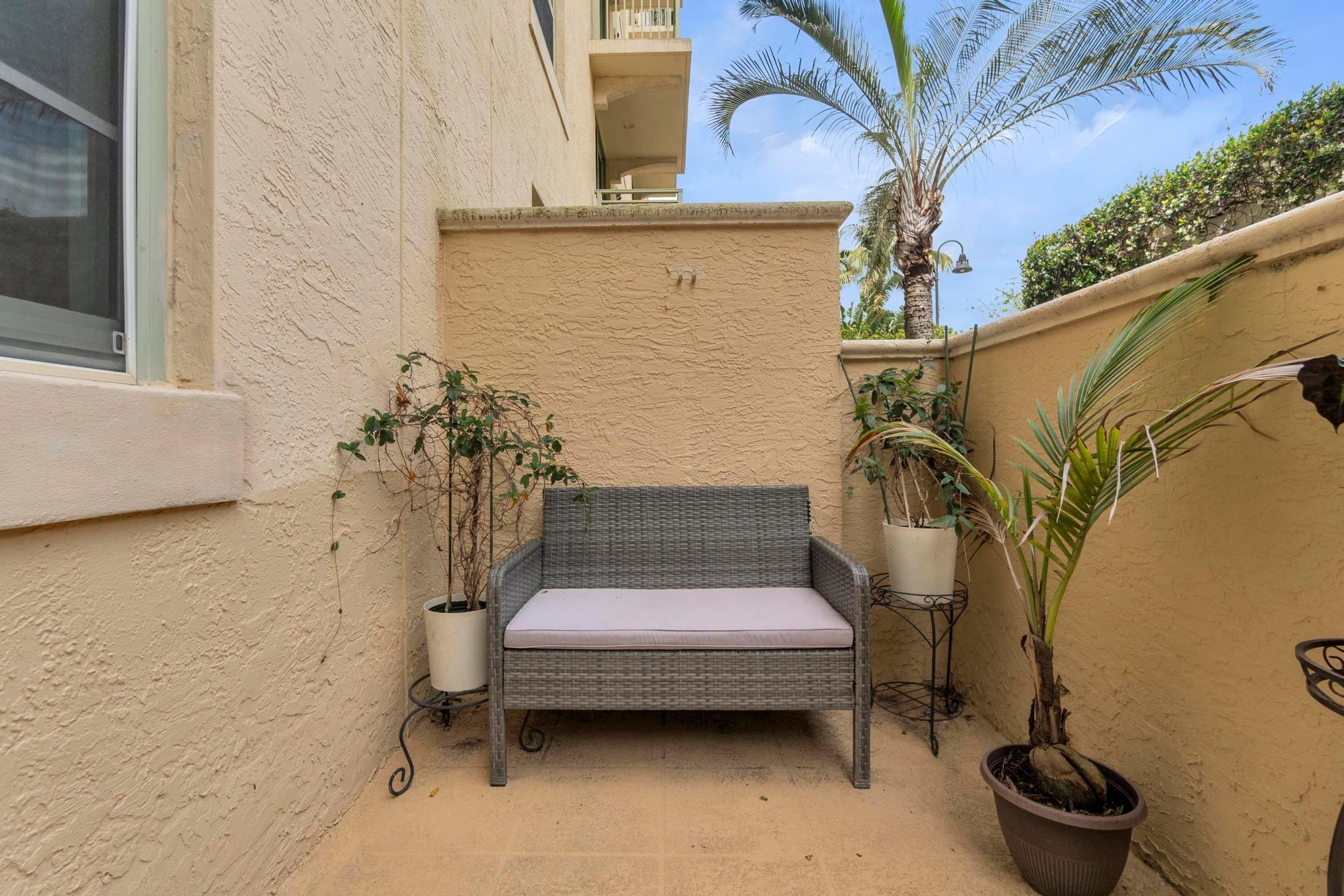 610 Clematis Street 229