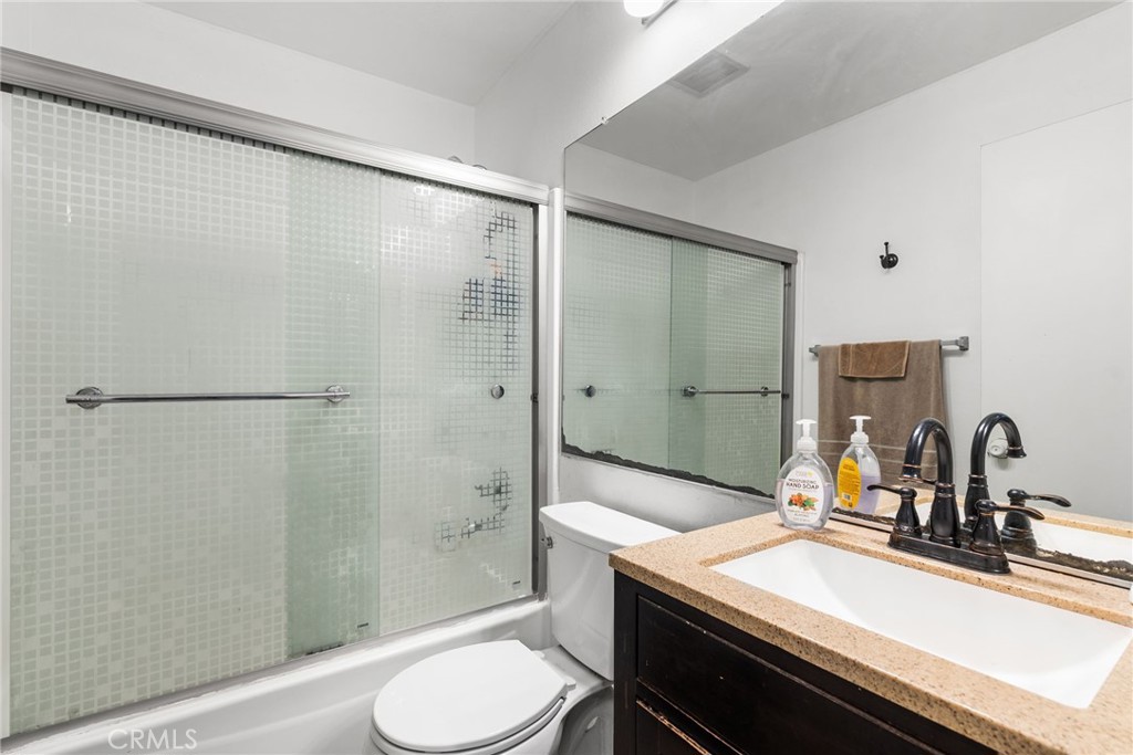 16512 Blackbeard Lane 200