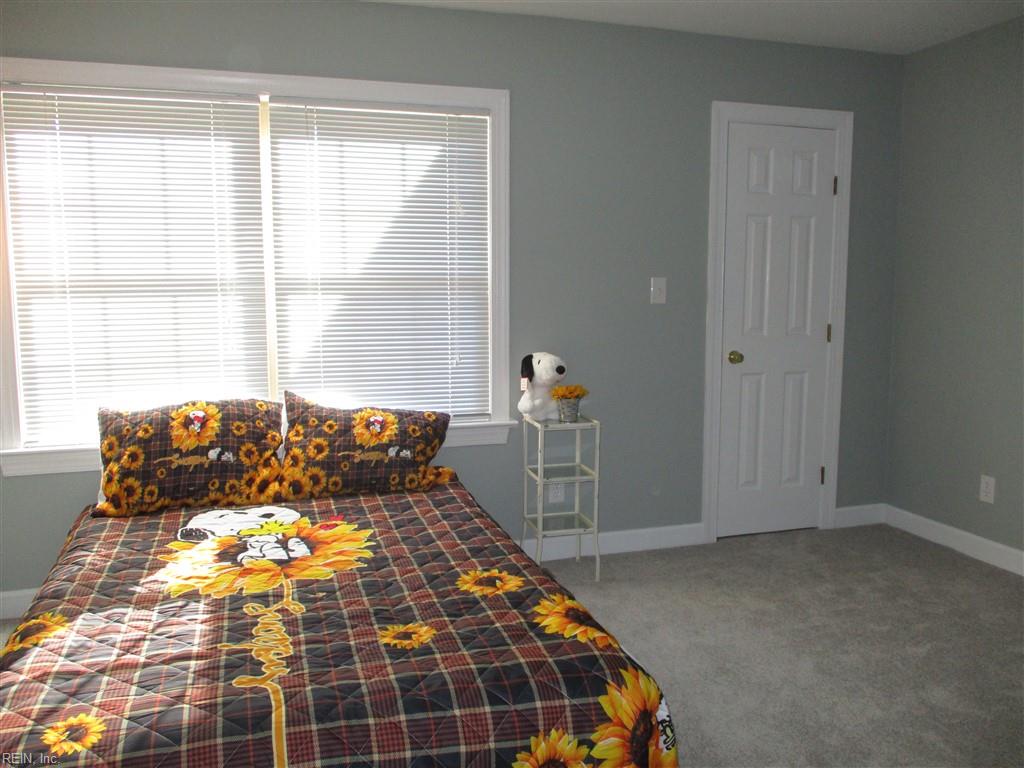 924 Lucas Creek RD 2