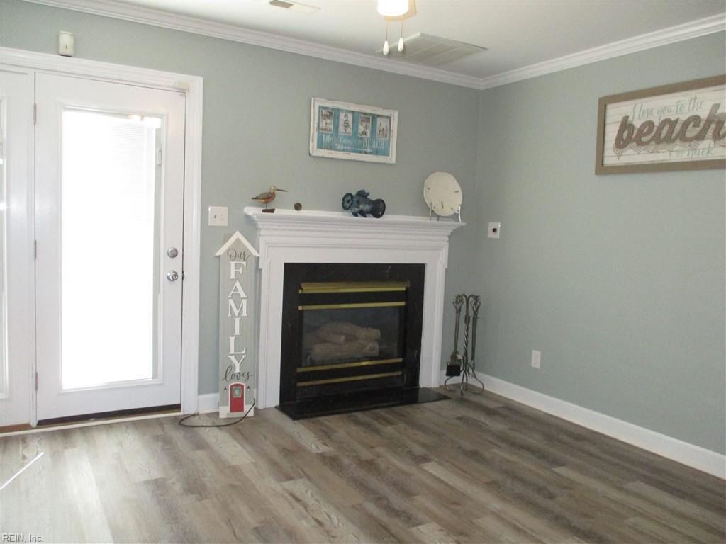 924 Lucas Creek RD 2