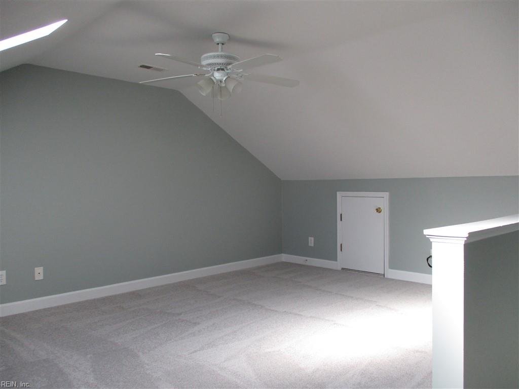 924 Lucas Creek RD 2