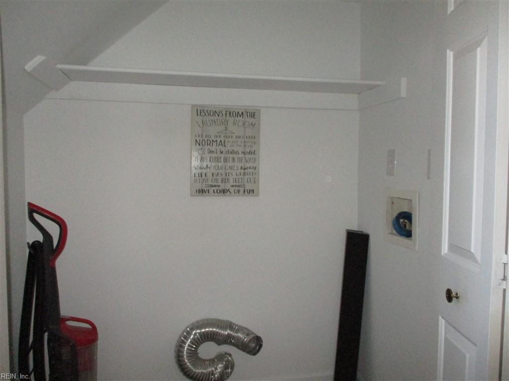 924 Lucas Creek RD 2