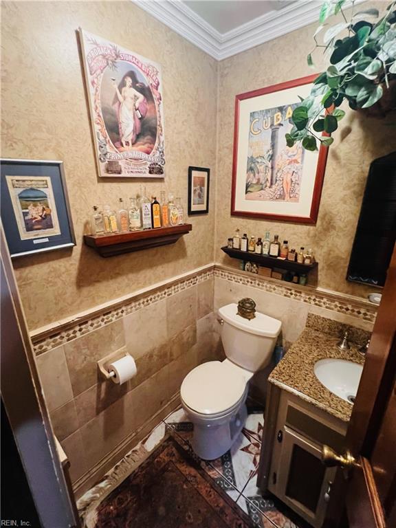 910 E Ocean View AVE 3