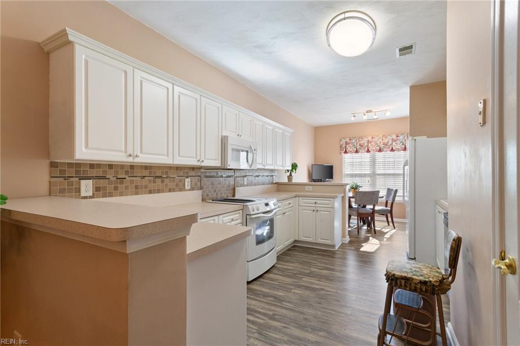 3160 Sterling WAY 37