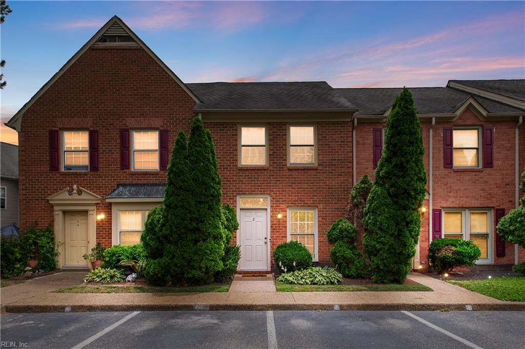 924 Lucas Creek RD 2