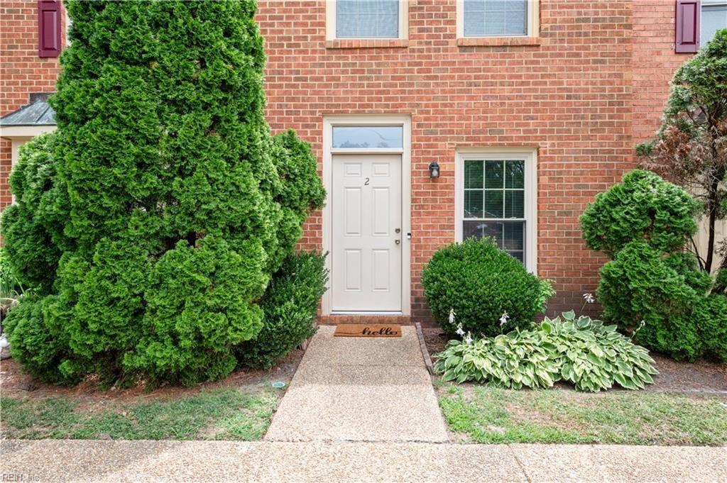 924 Lucas Creek RD 2