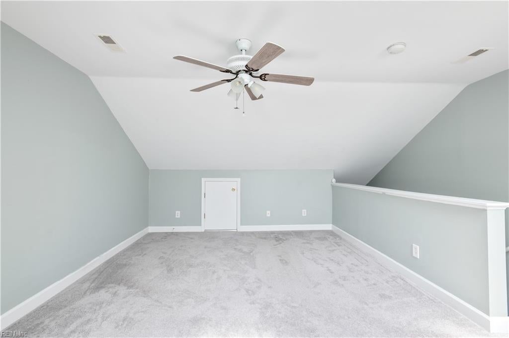 924 Lucas Creek RD 2
