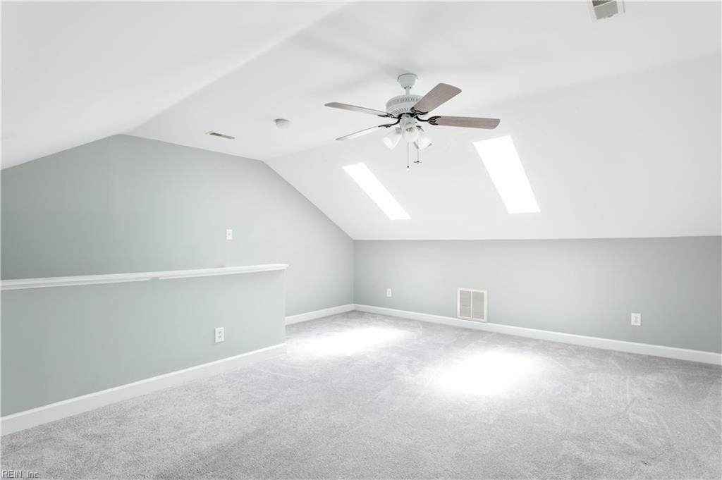 924 Lucas Creek RD 2
