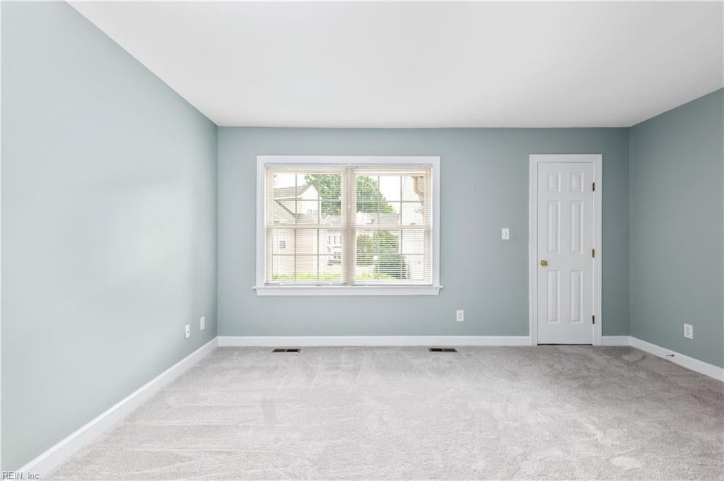 924 Lucas Creek RD 2