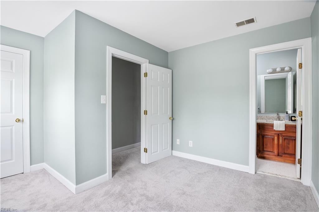924 Lucas Creek RD 2