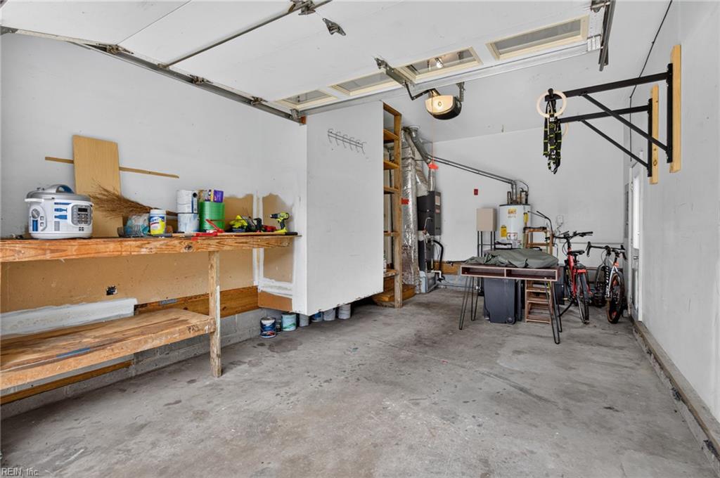 204 Nadine PL