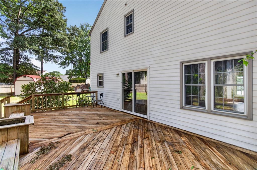 204 Nadine PL