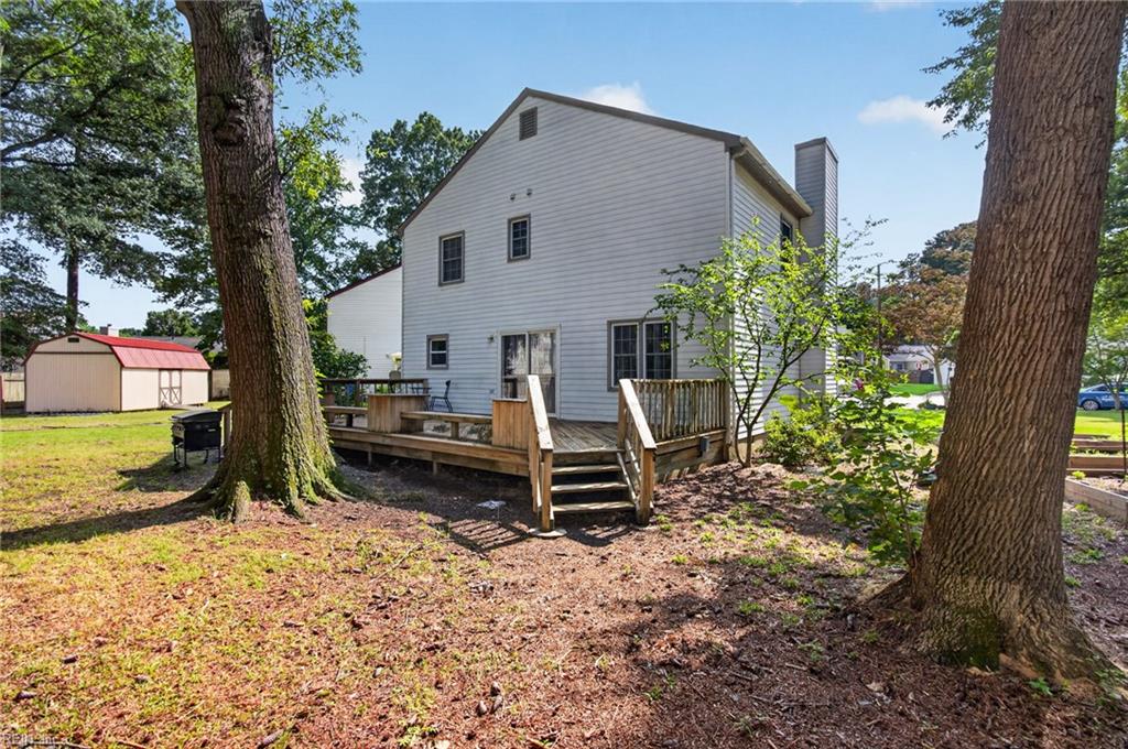 204 Nadine PL