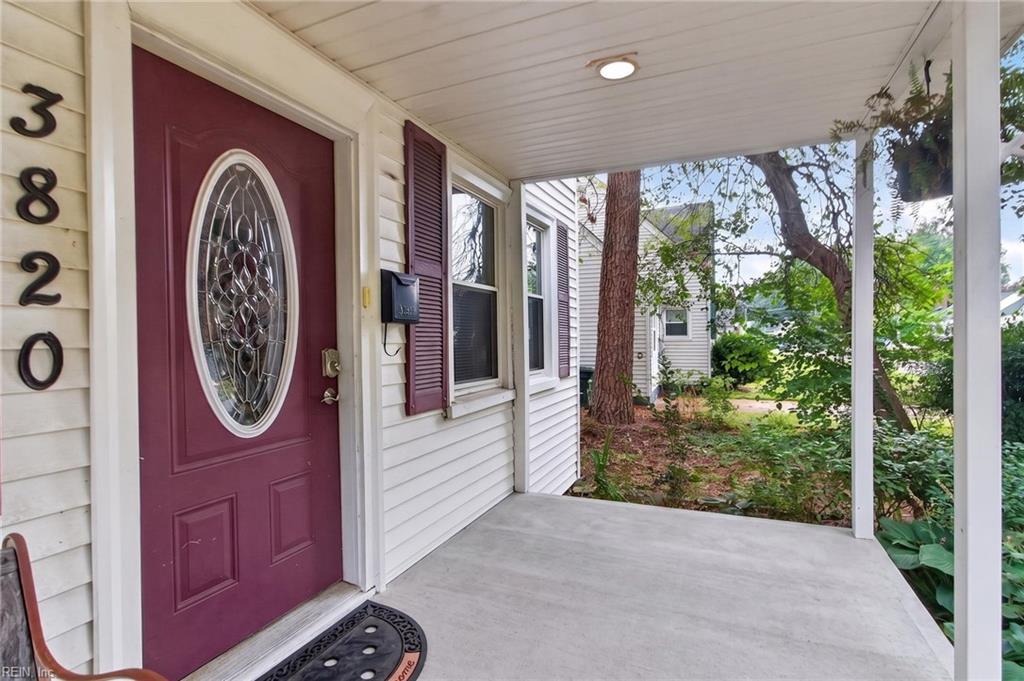 3820 Lenoir CIR