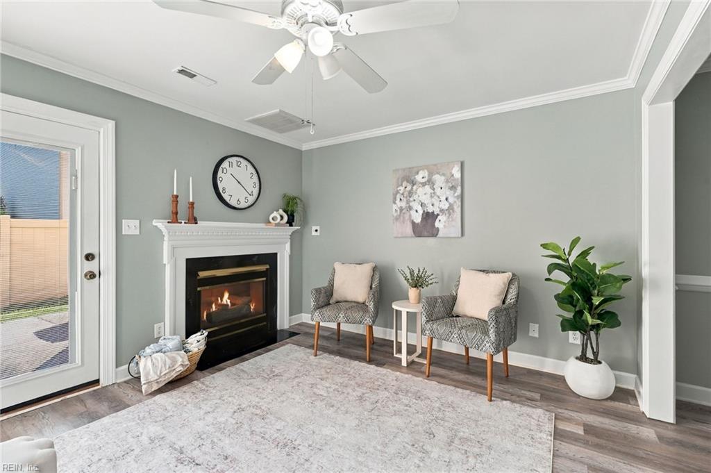 924 Lucas Creek RD 2