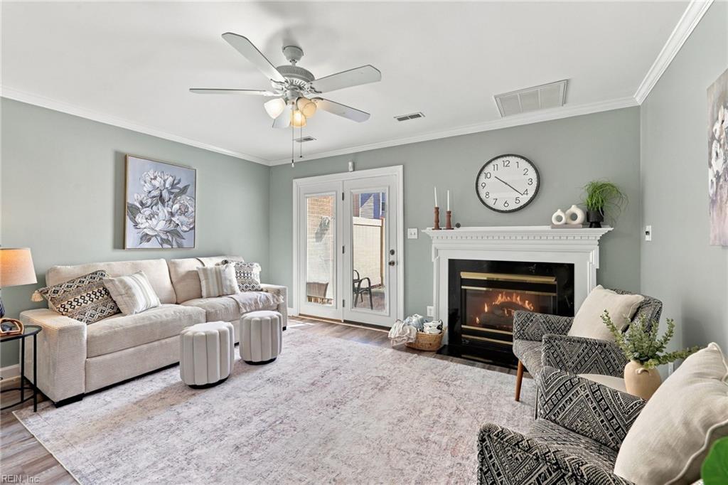924 Lucas Creek RD 2