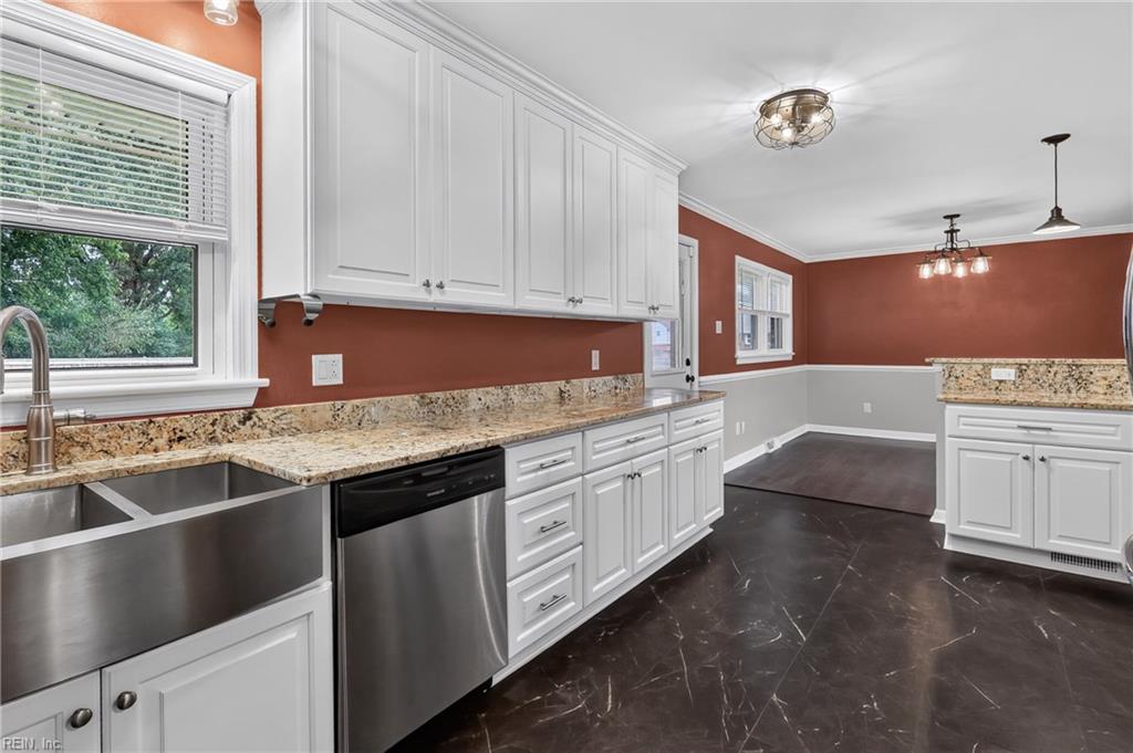 6 Tuckahoe DR