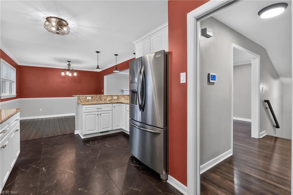 6 Tuckahoe DR