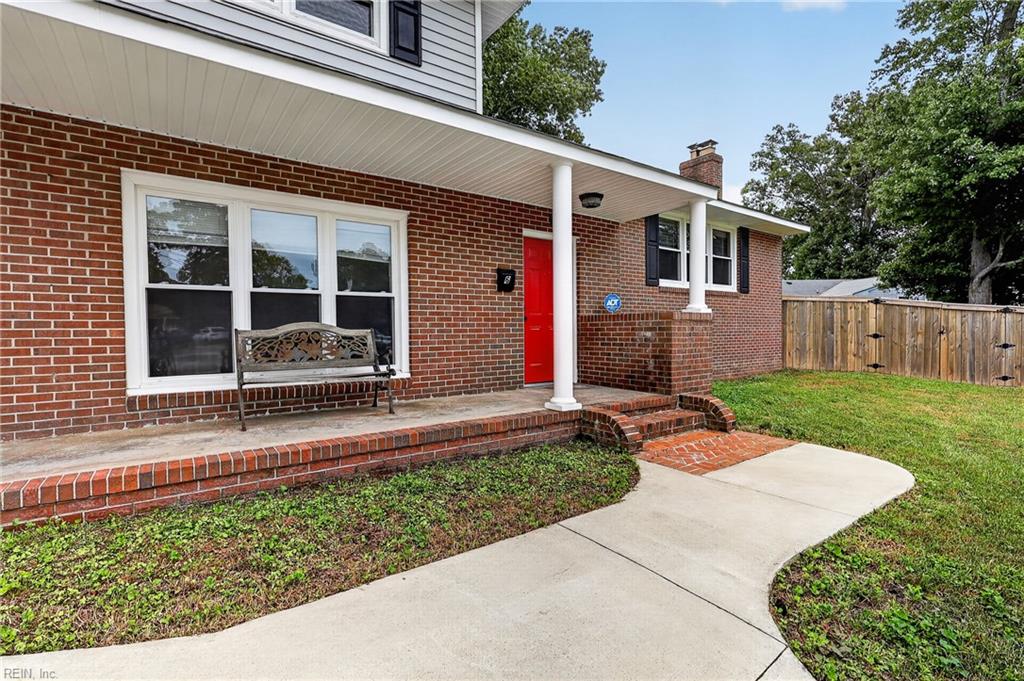 6 Tuckahoe DR