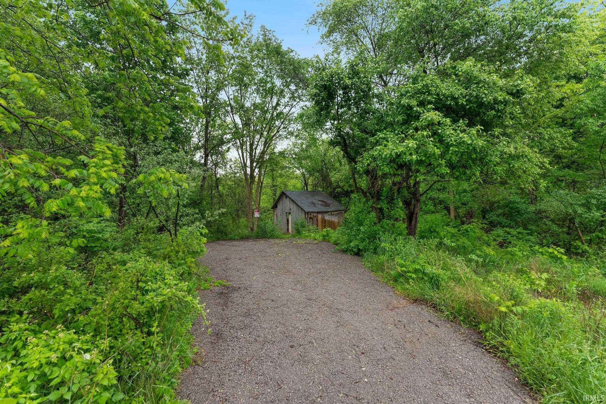 841 S State Road 5 Road