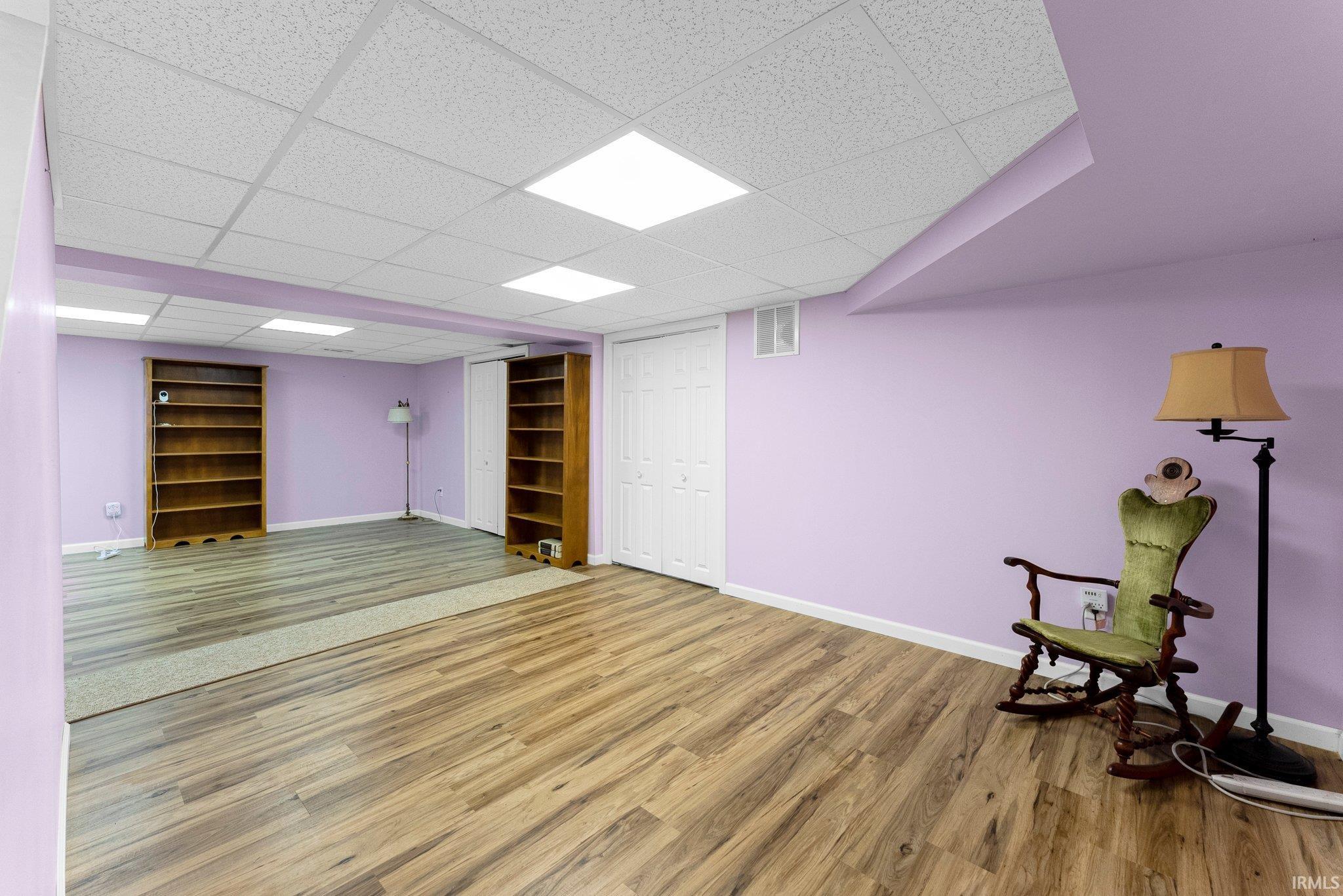 315 W 9th Street