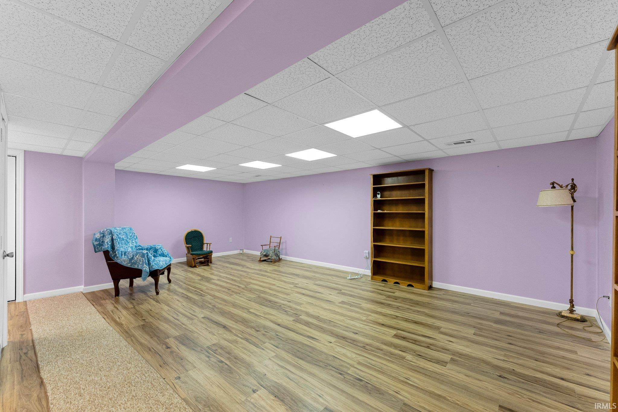 315 W 9th Street