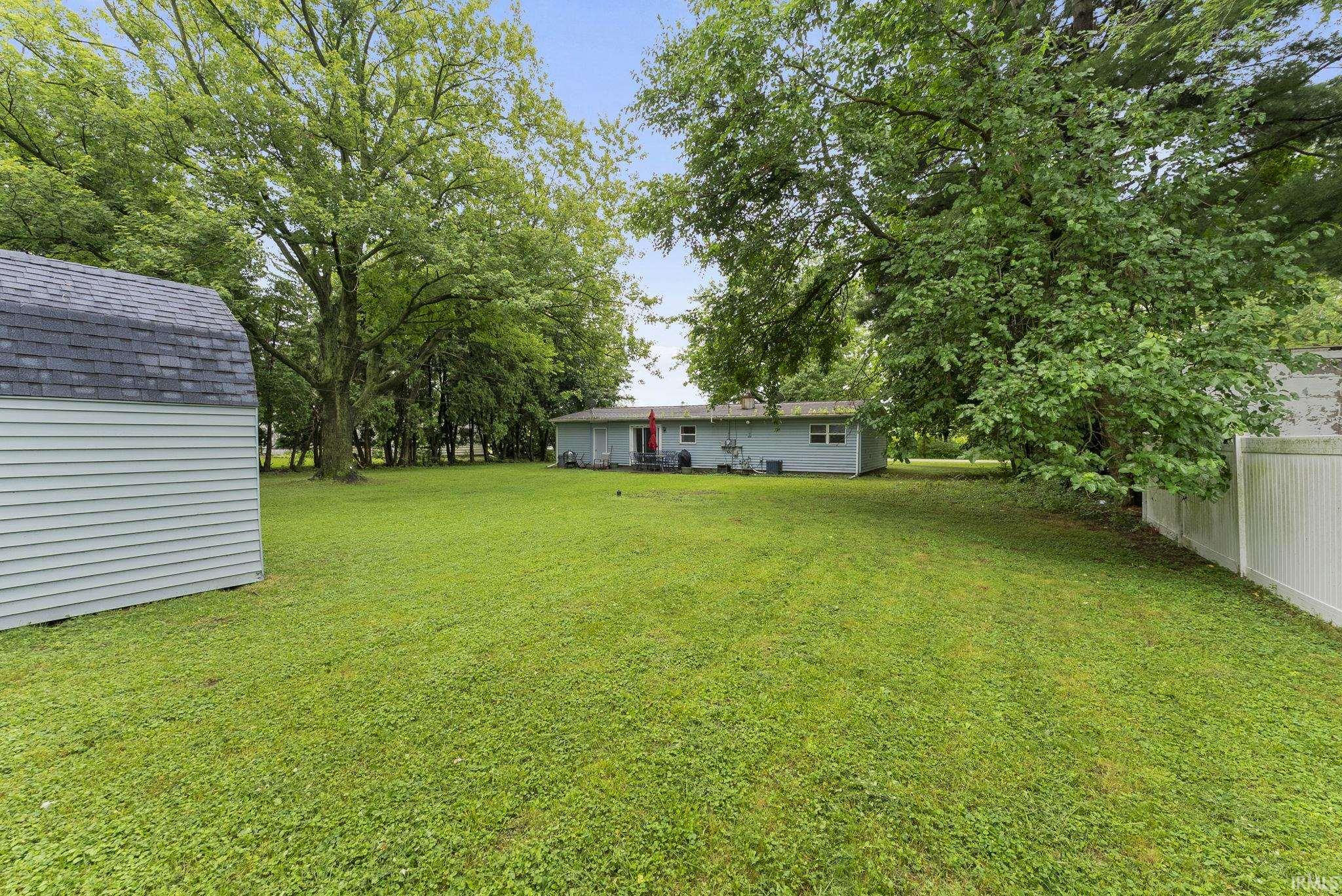 300 E Pickwick Drive