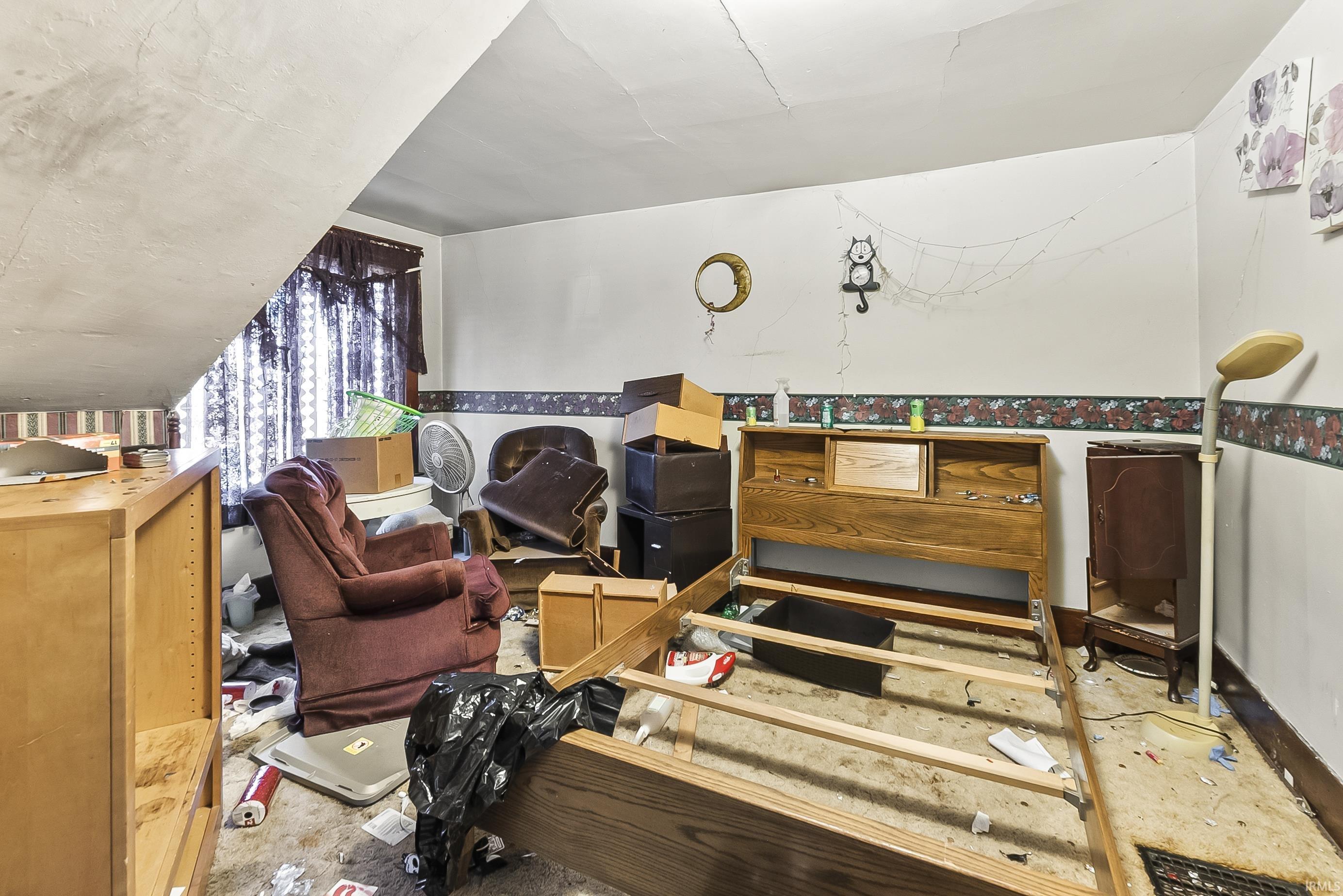 1024 E Fort Wayne Street